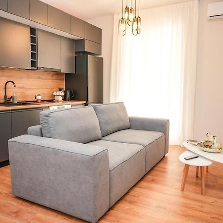 Bougainvilla Apartments Tirana Eksteriør billede