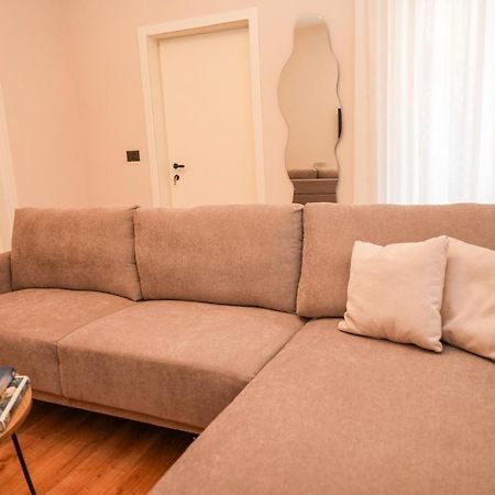 Bougainvilla Apartments Tirana Eksteriør billede